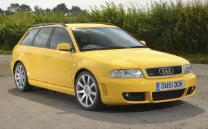 Audi RS4 Avant 2000 года (UK)